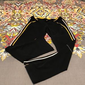 Ladies Livestrong NikeFitDry